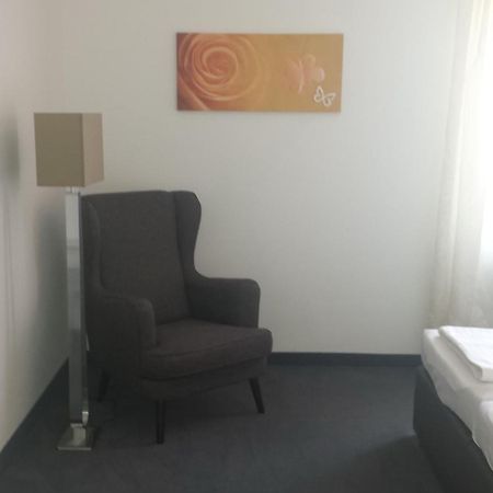 Stadthotel Guertler أمستيتين المظهر الخارجي الصورة