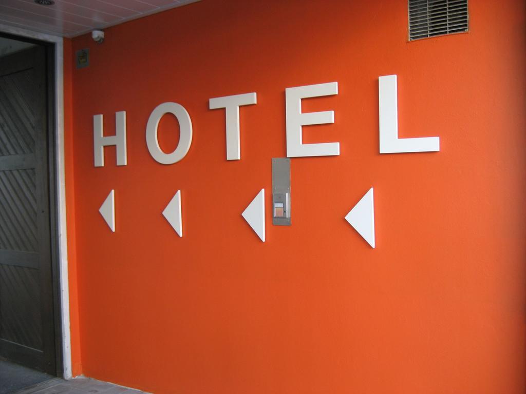 Stadthotel Guertler أمستيتين المظهر الخارجي الصورة