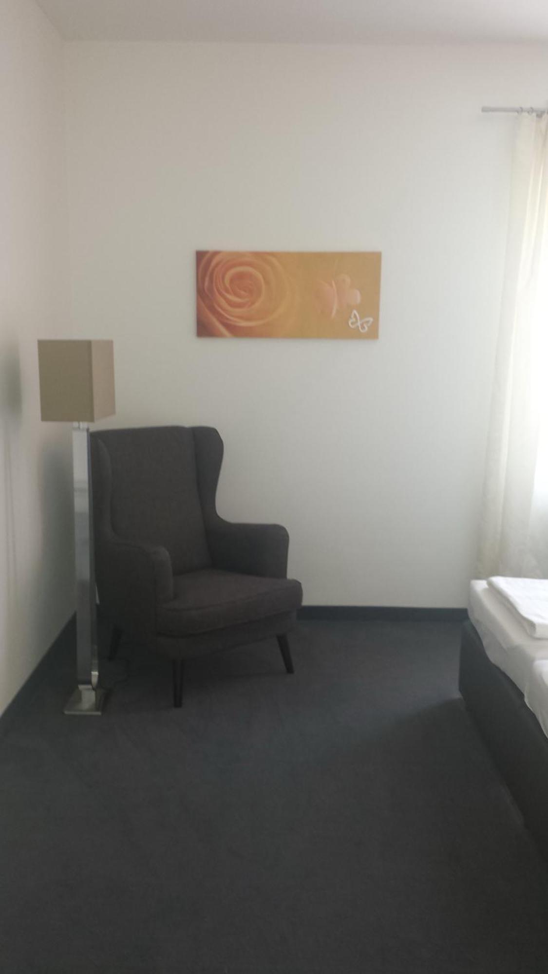 Stadthotel Guertler أمستيتين المظهر الخارجي الصورة